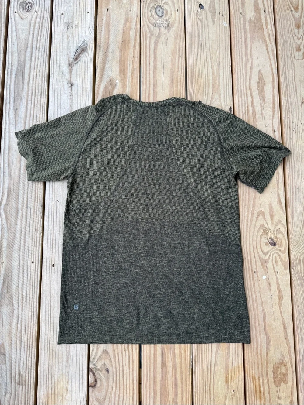 Lululemon Shirts Men’s XL Lot of 2 Light Blue Green Metal Vent Performance